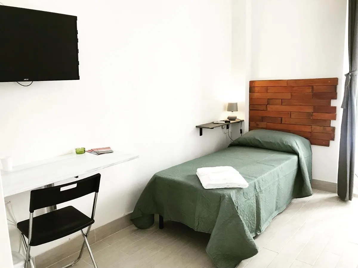 Apartment Dea Flora Home B&B Rome