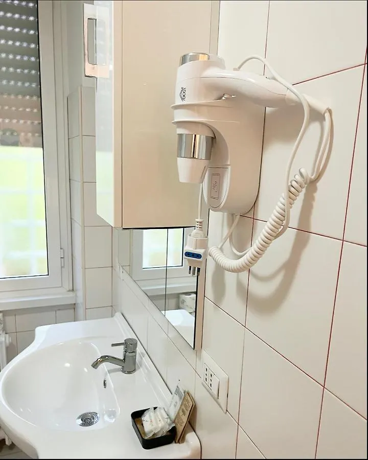 Apartment Dea Flora Home B&B Rome